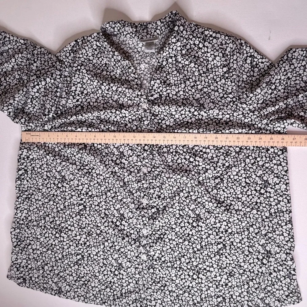 Catherines Black‎ Floral Button Down Shirt Size 1X Comfy Stretch Office Neutral